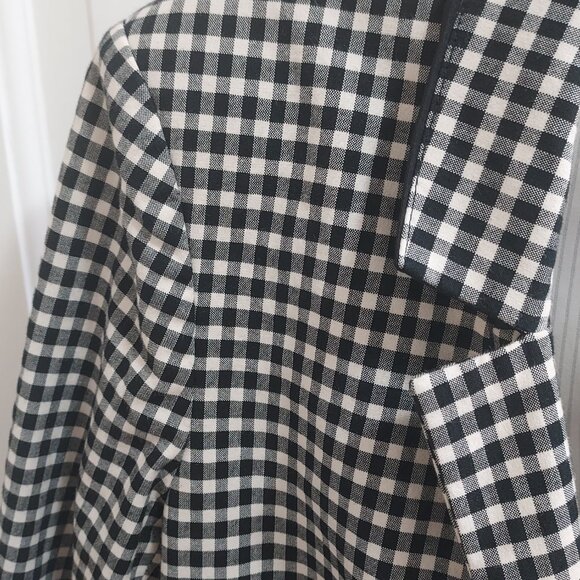 Veronica Beard Black White Gingham Embossed Button Blazer - Picture 8 of 9